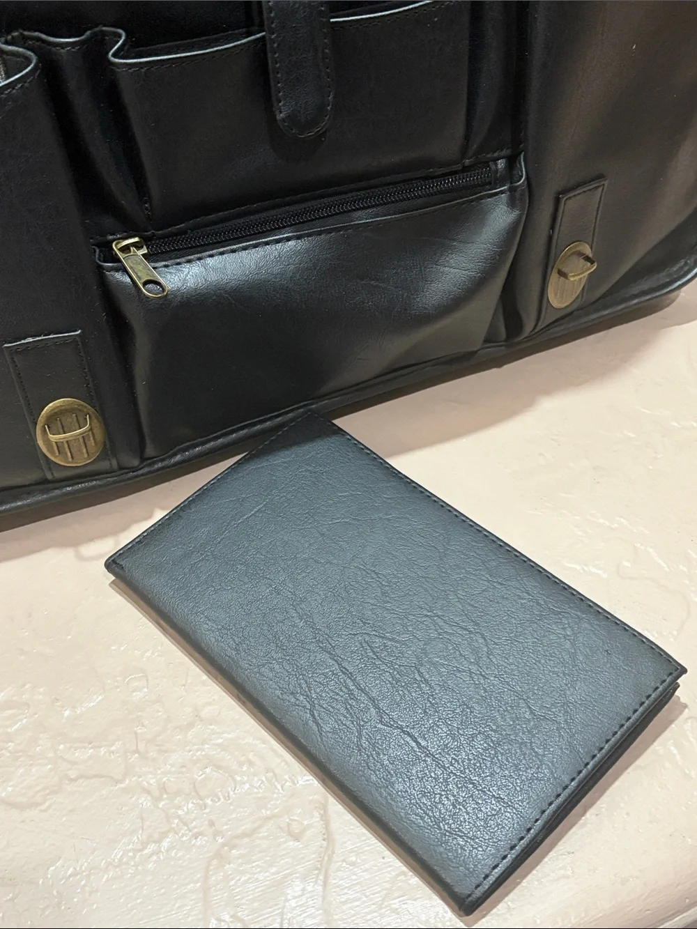 Classic Black Durahide Leather Briefcase Shoulder Strap Buckle Zip Organizer